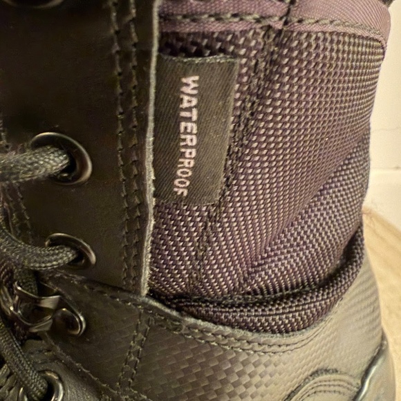 5.11 Tactical ATAC Storm 8" Waterproof Side Zip Boots Men’s Size 10 Black - Picture 9 of 9